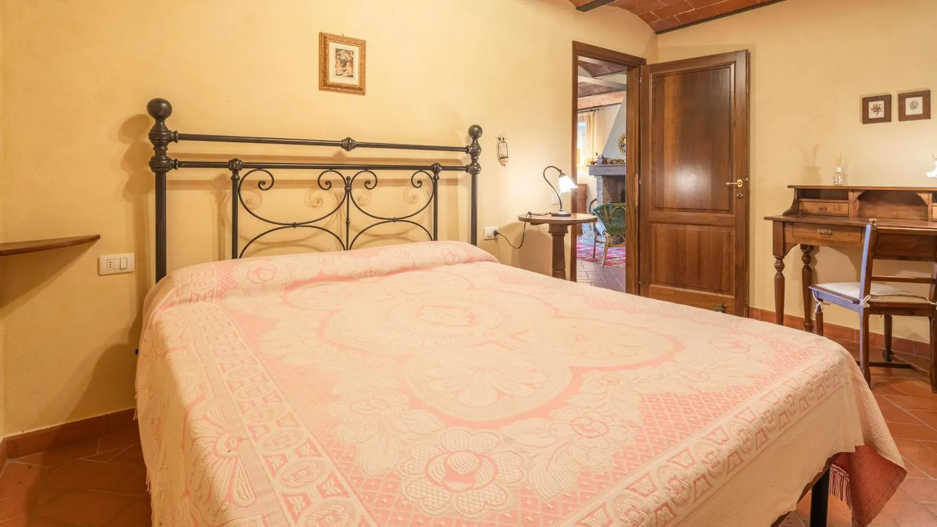 Holiday home Casa Viola Pool, Wifi, Montaione Villa