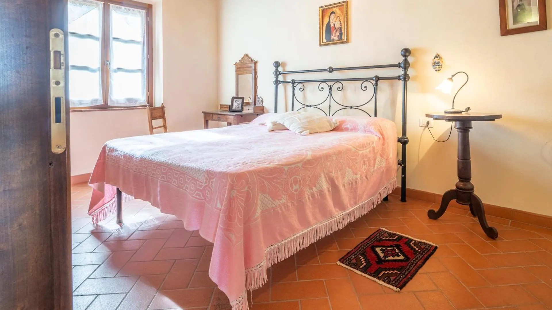 Casa Viola Pool, Wifi, Montaione Villa Holiday home